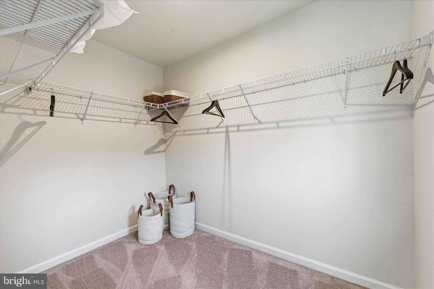 152 Emmet St photo 23