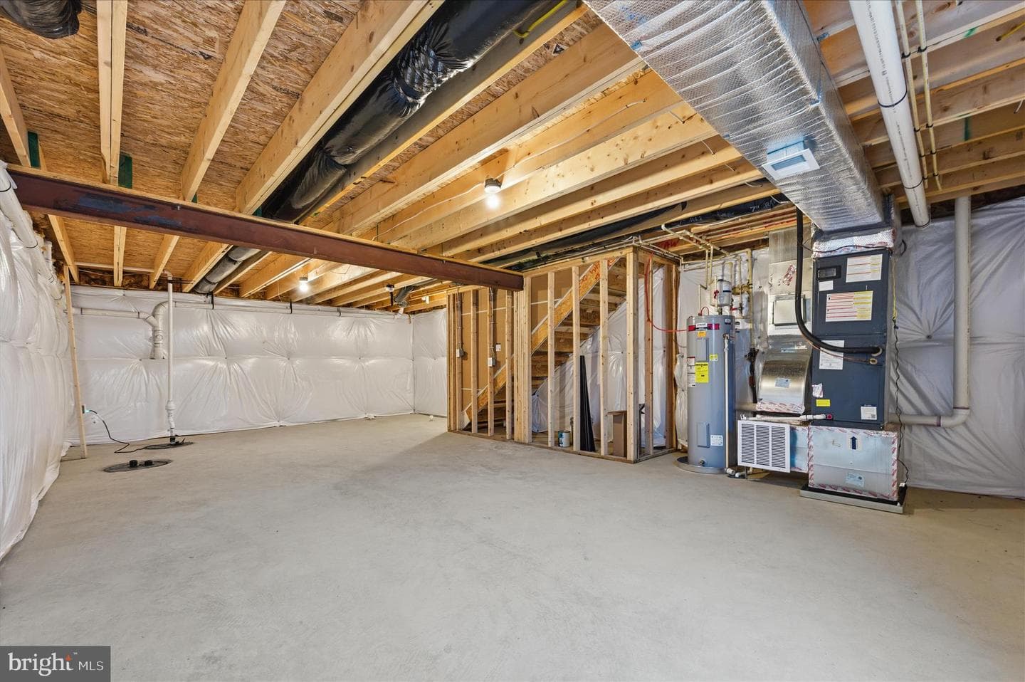 152 Emmet St photo 33