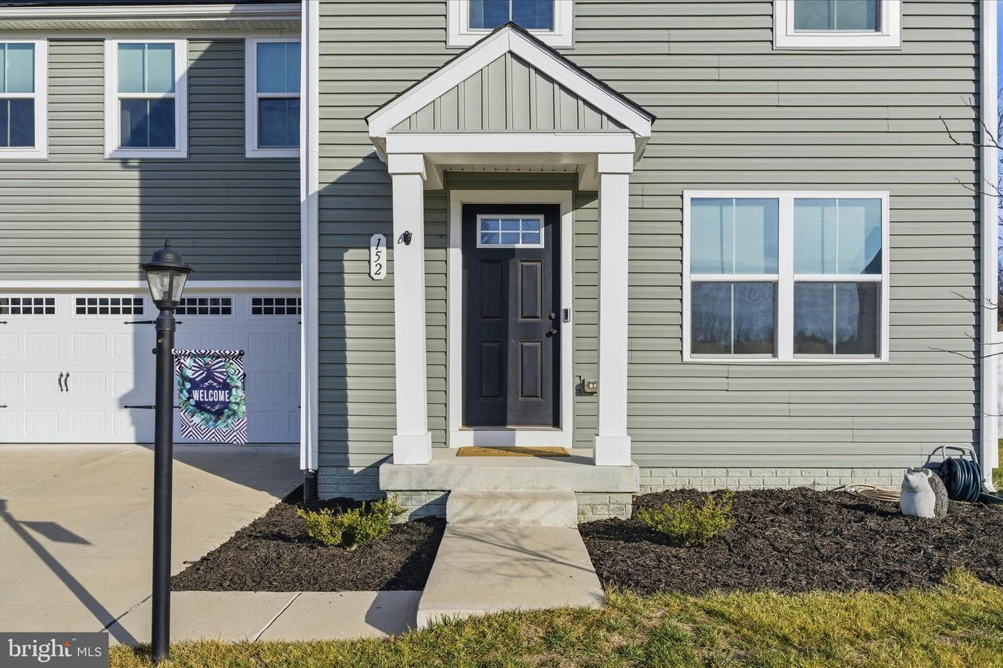 152 Emmet St photo 4