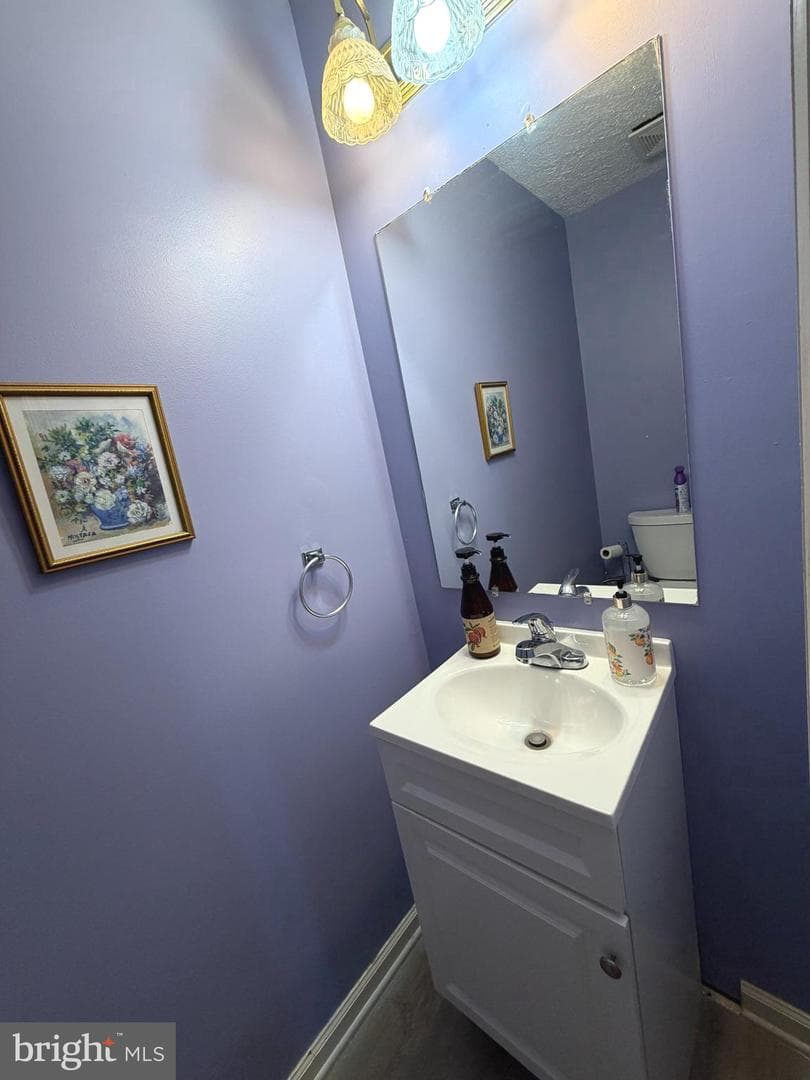 407 Tamarack Circle photo 18