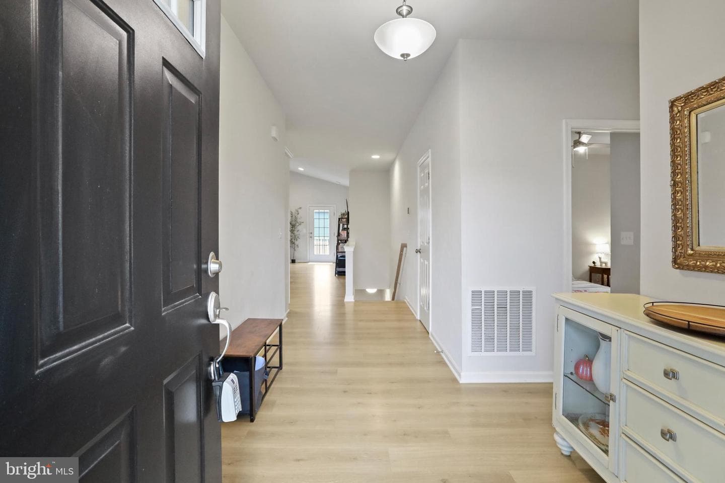 150 Norland Knoll Drive photo 2