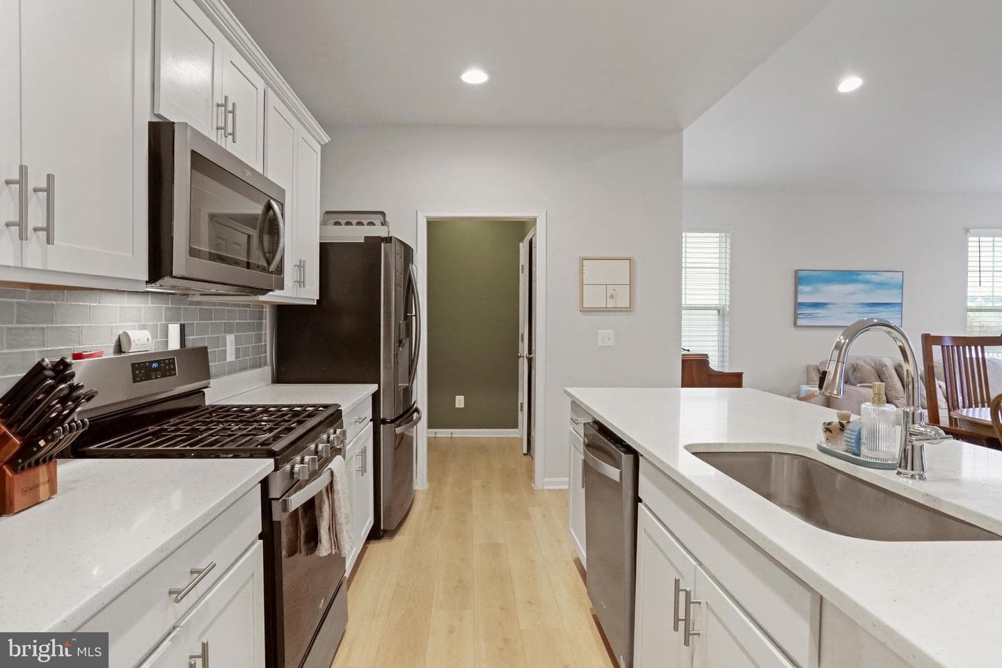 150 Norland Knoll Drive photo 5