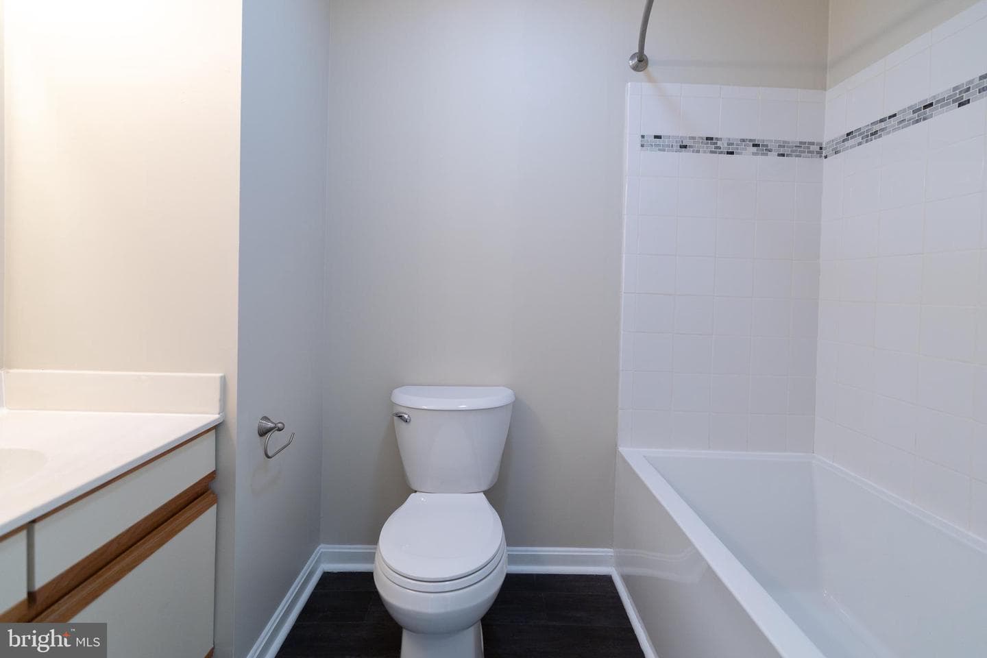 218 Tudor Drive photo 25