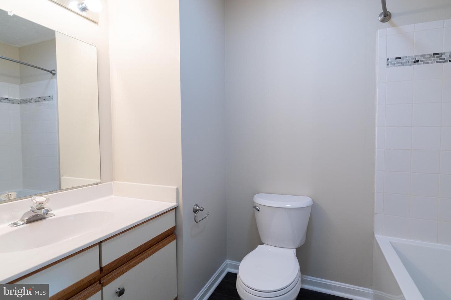 218 Tudor Drive photo 26