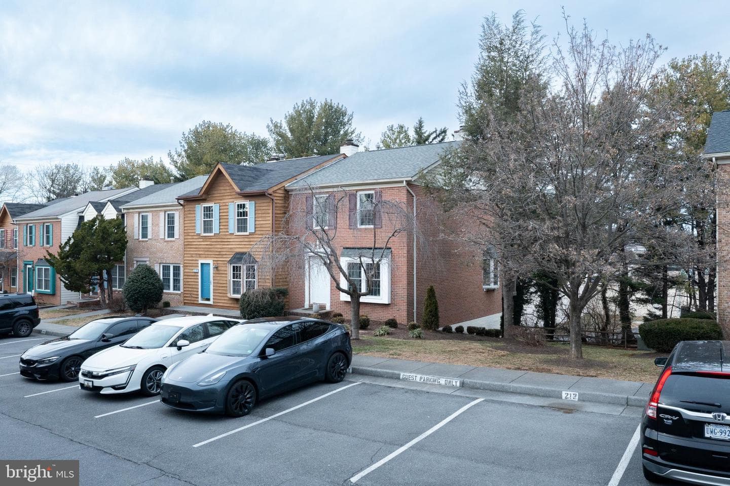 218 Tudor Drive photo 46