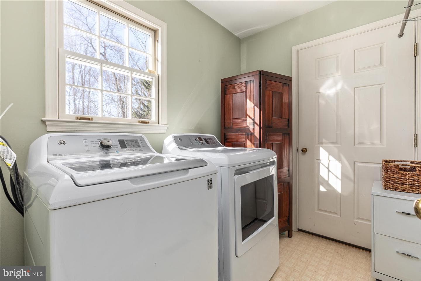 227 Dutch Apple Drive photo 21