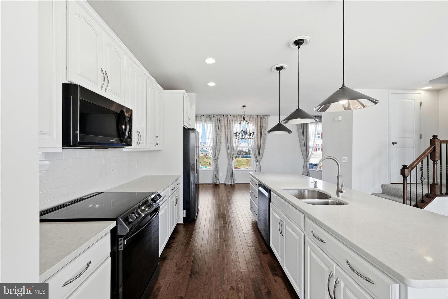 156 Solara Drive photo 21