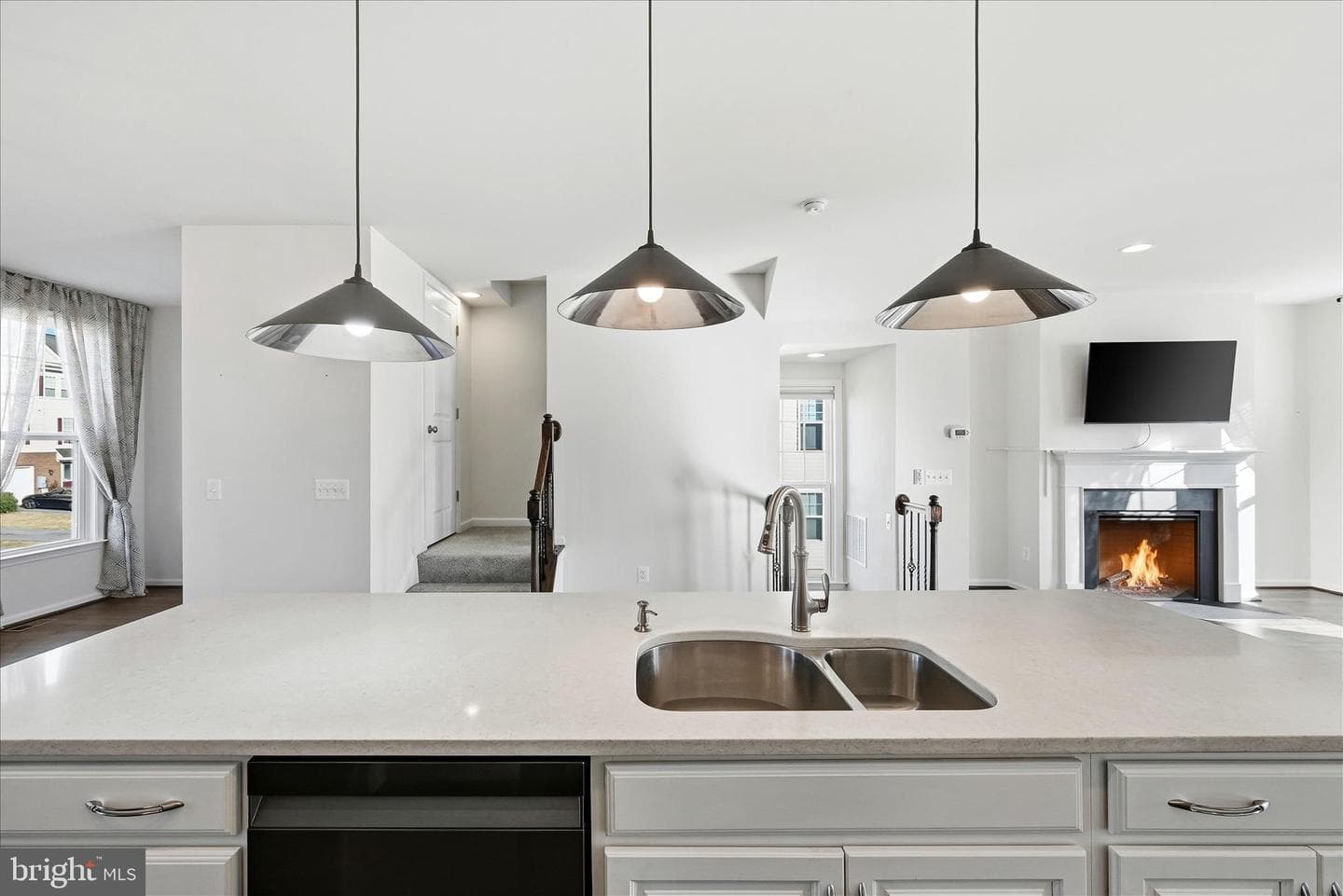 156 Solara Drive photo 22