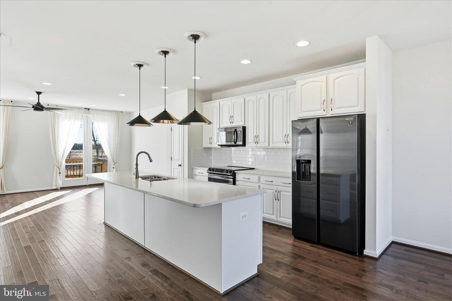 156 Solara Drive photo 24