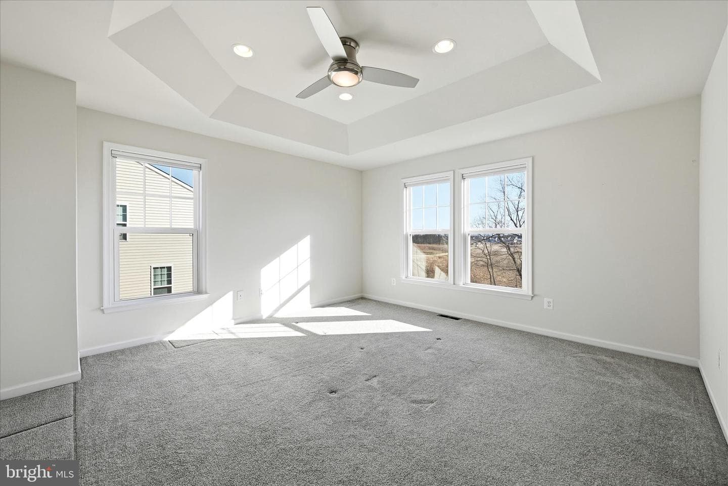 156 Solara Drive photo 31