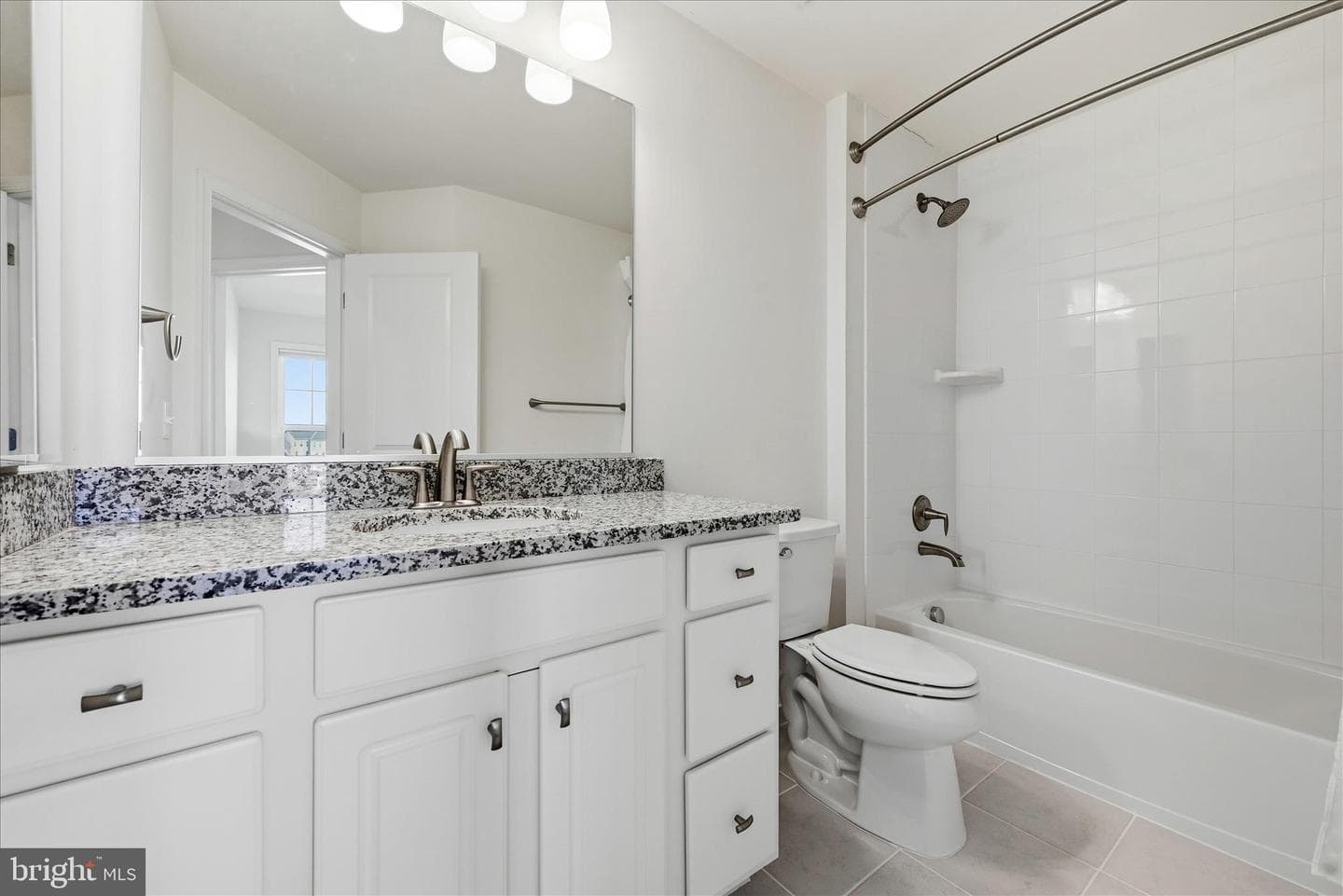156 Solara Drive photo 35