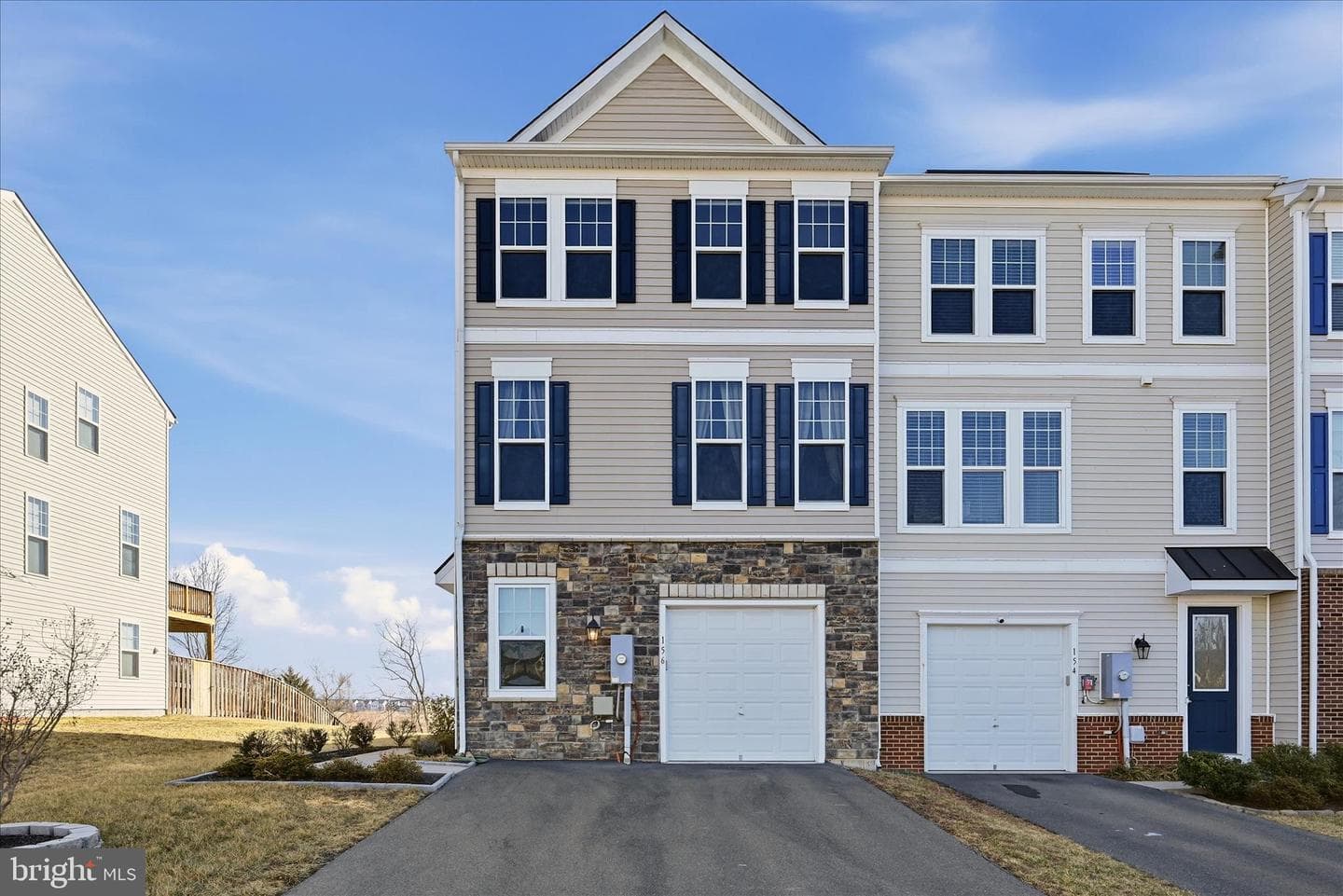156 Solara Drive photo 47