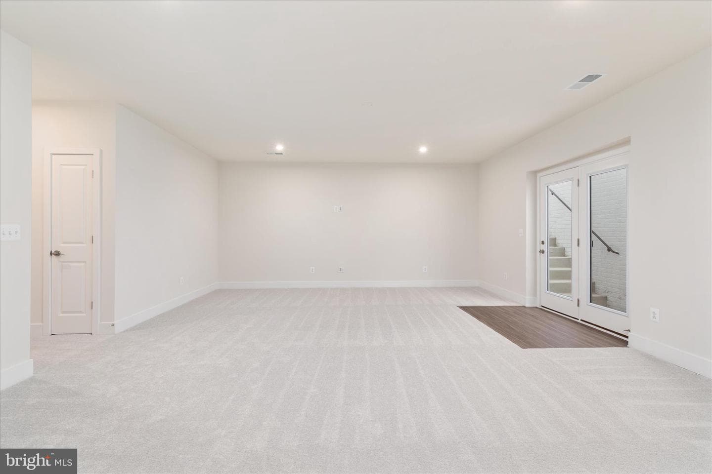 114 Heyford Drive photo 46