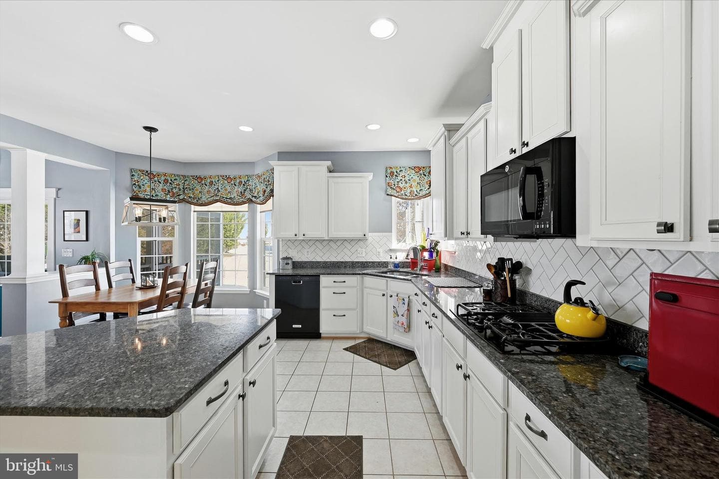 105 Garret Court photo 25