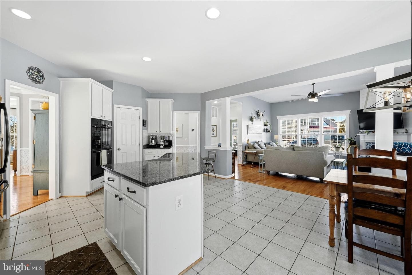 105 Garret Court photo 26