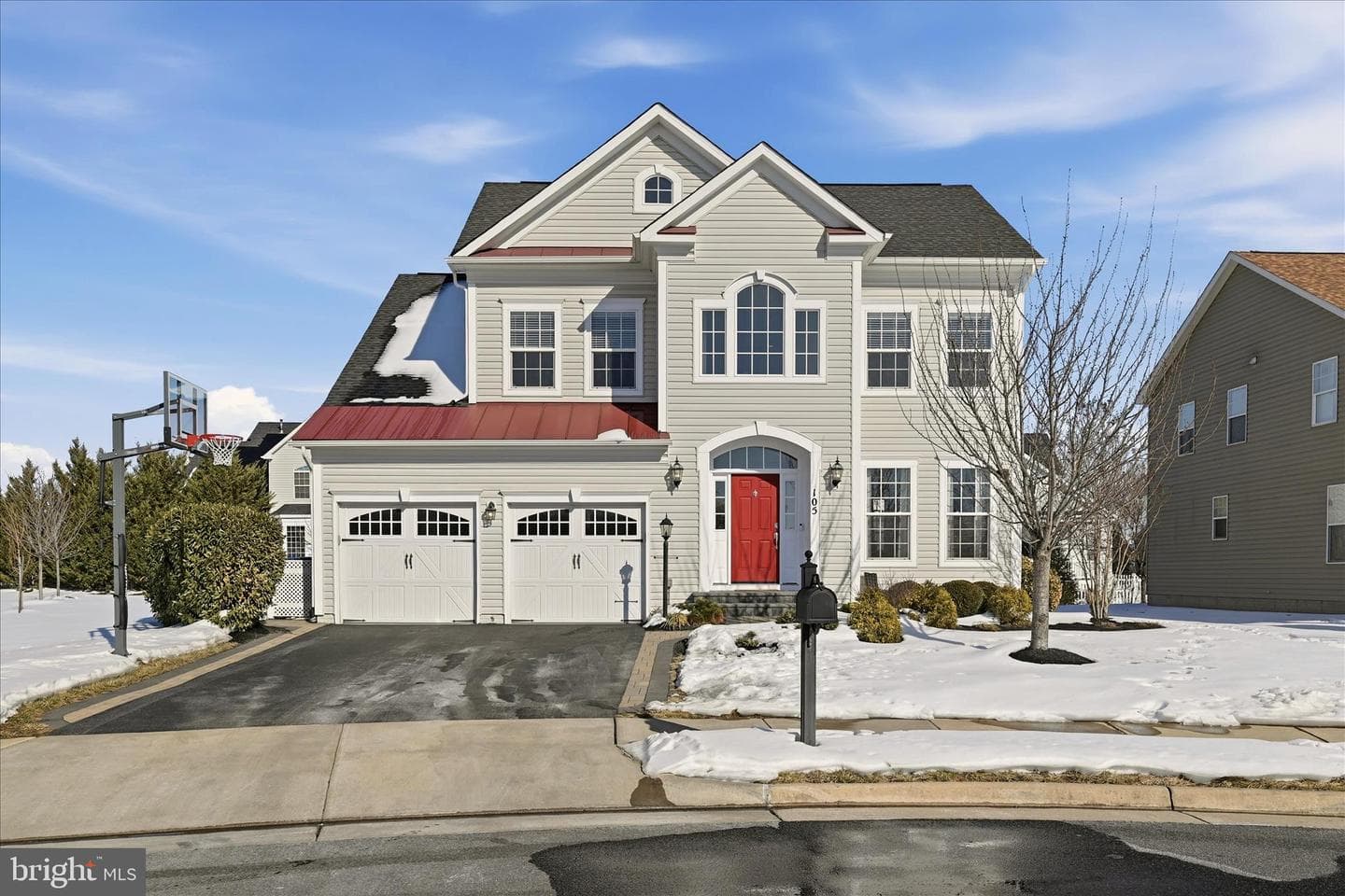 105 Garret Court photo 4