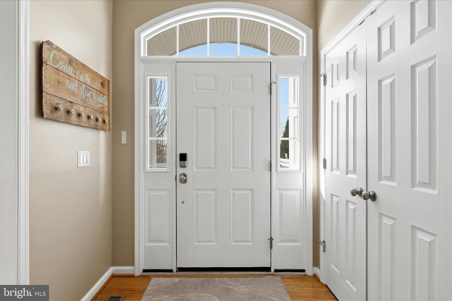 105 Garret Court photo 8