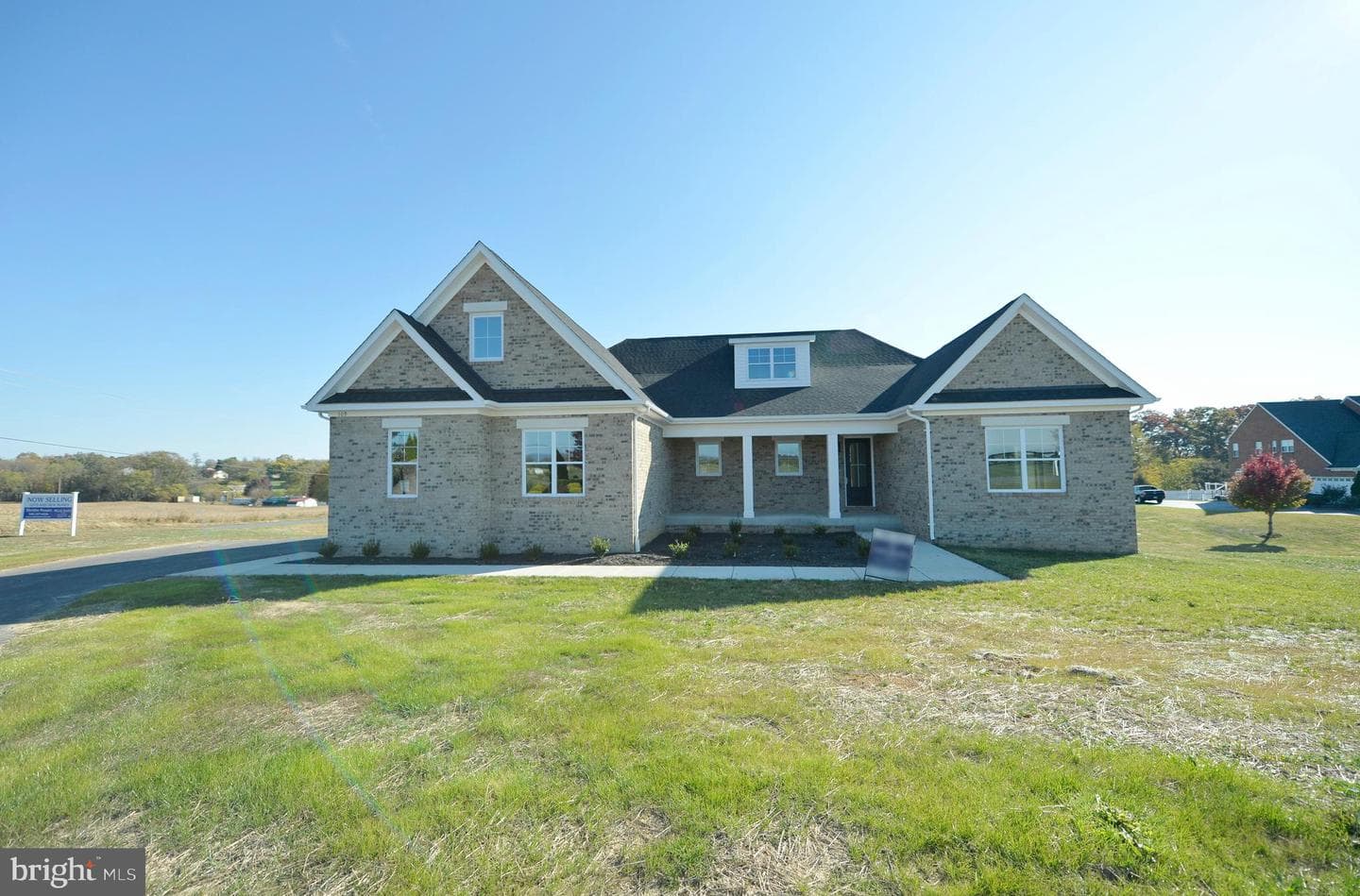 109 Inez Lane photo 2