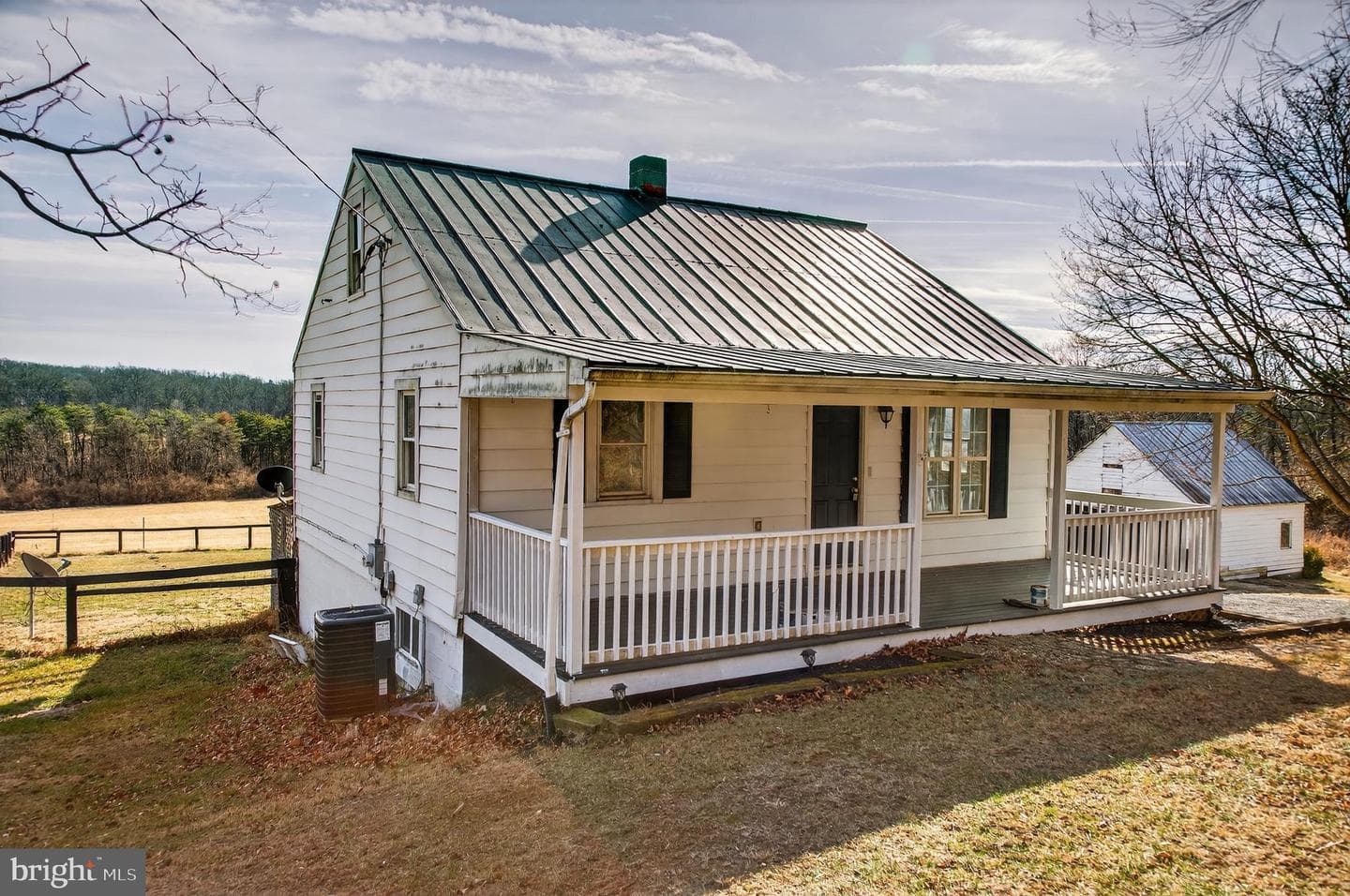 344 Frog Hollow Road photo 2