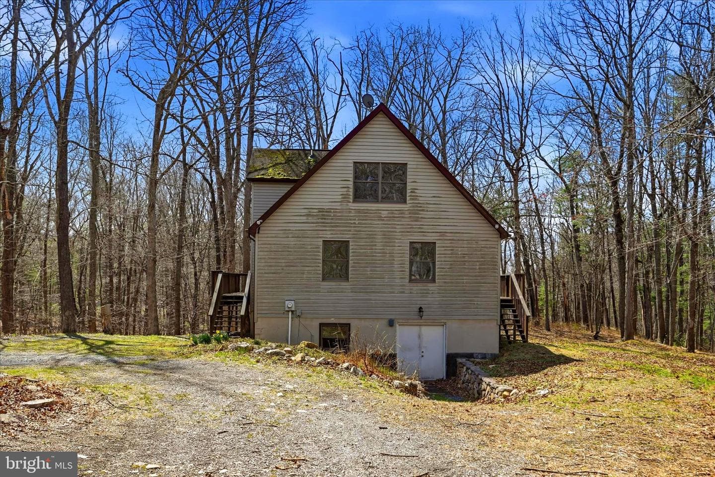128 Charmwood Lane photo 2