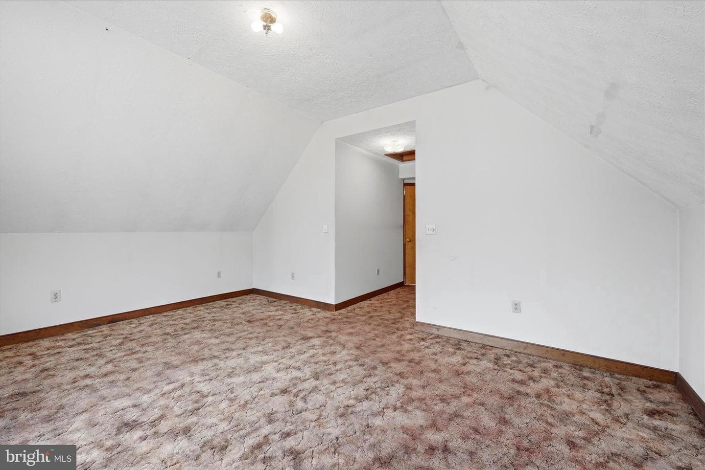 128 Charmwood Lane photo 29