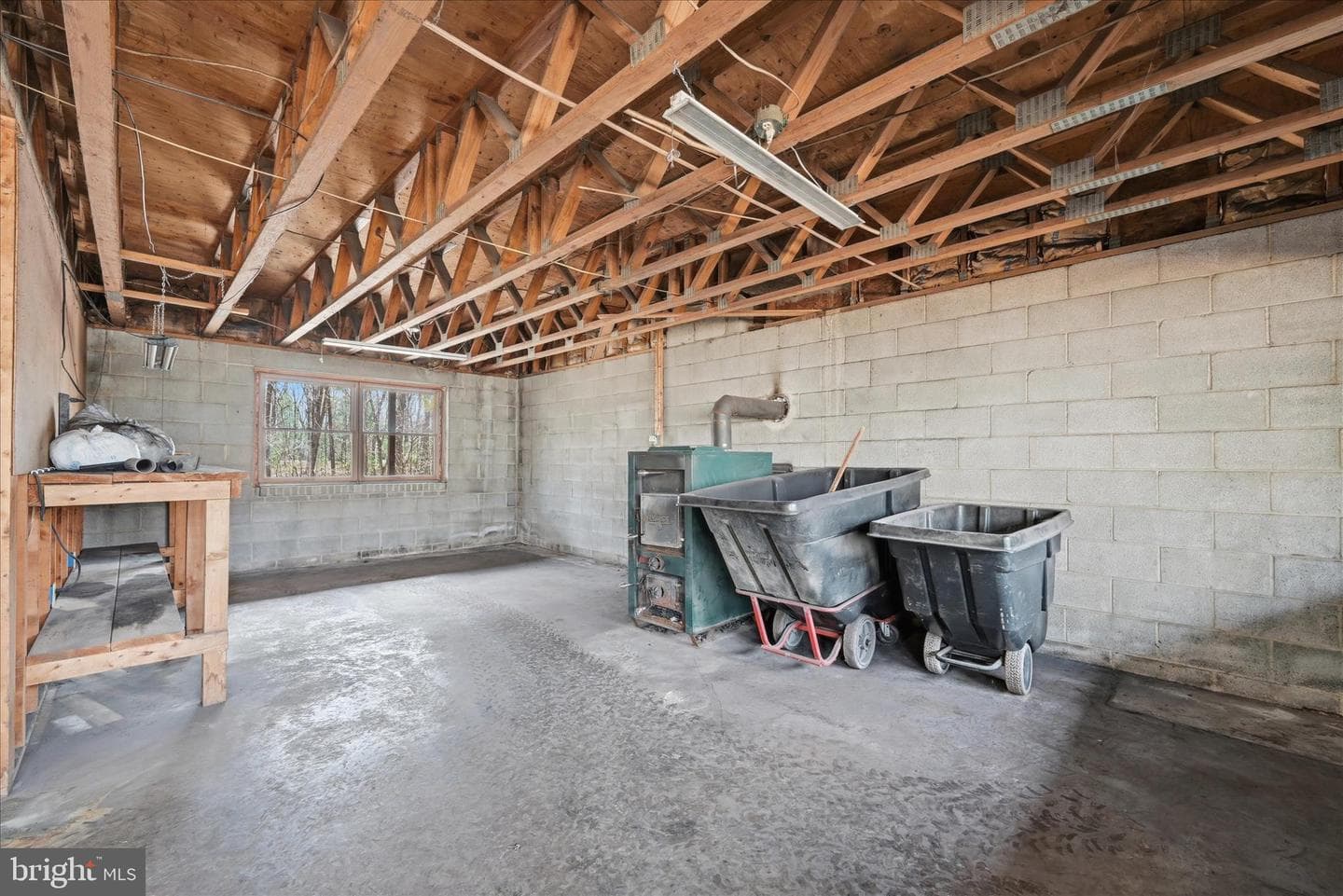 128 Charmwood Lane photo 37