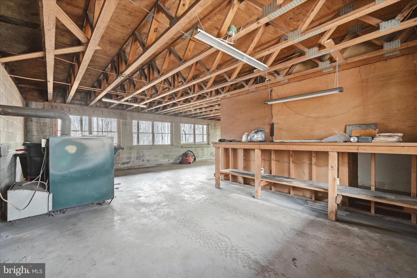 128 Charmwood Lane photo 38