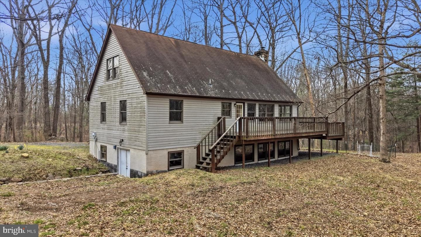 128 Charmwood Lane photo 52