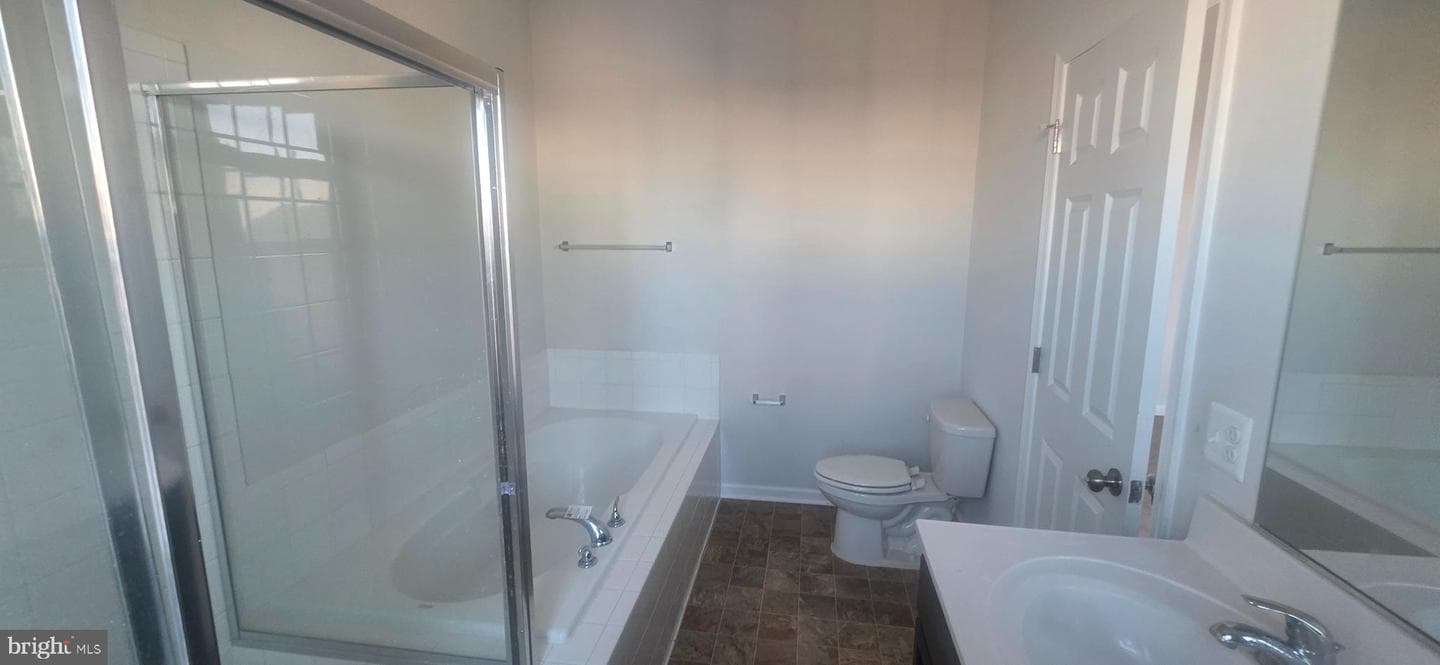 496 Parkland Drive photo 20