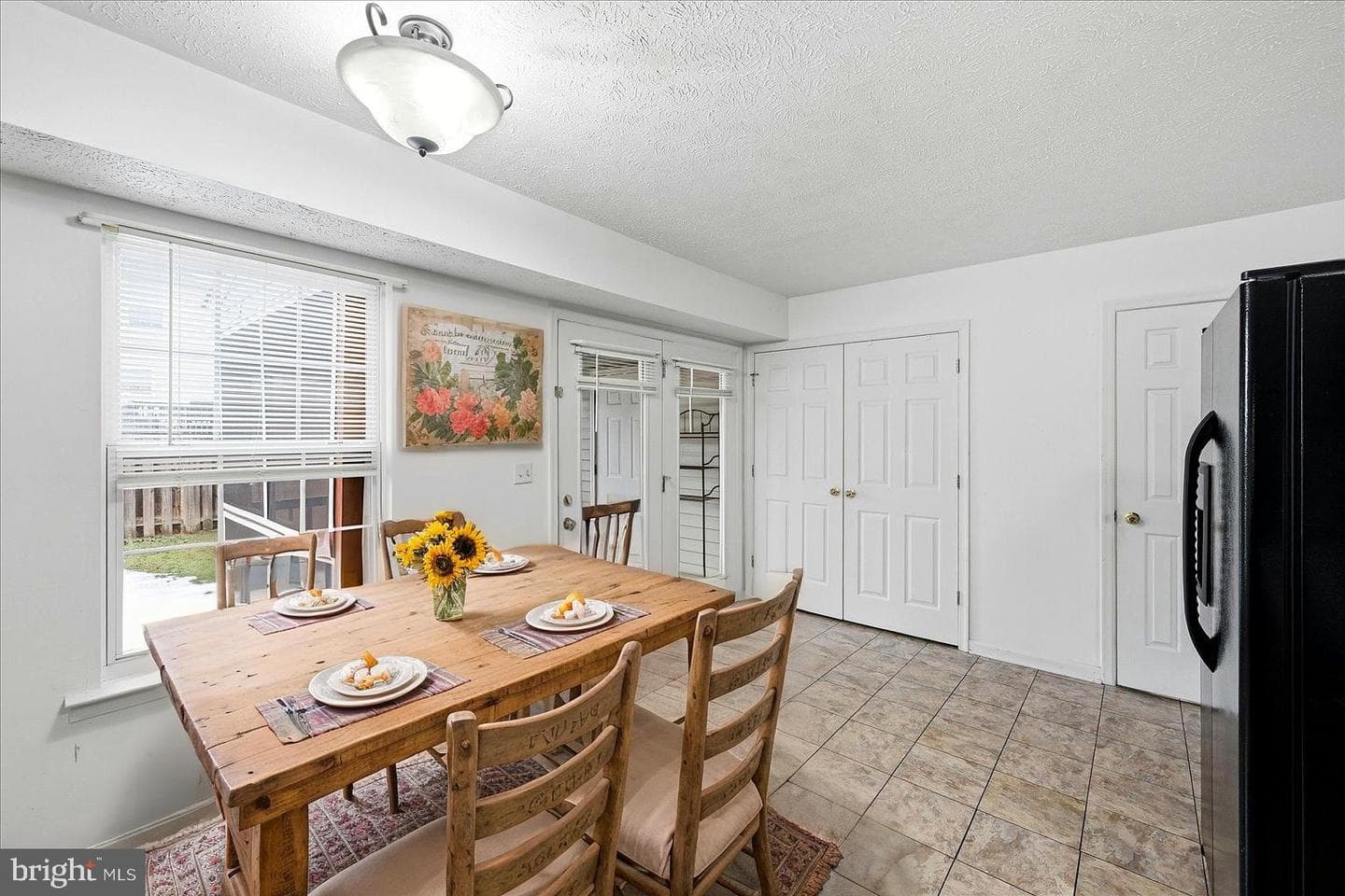 425 Surrey Club Lane photo 12