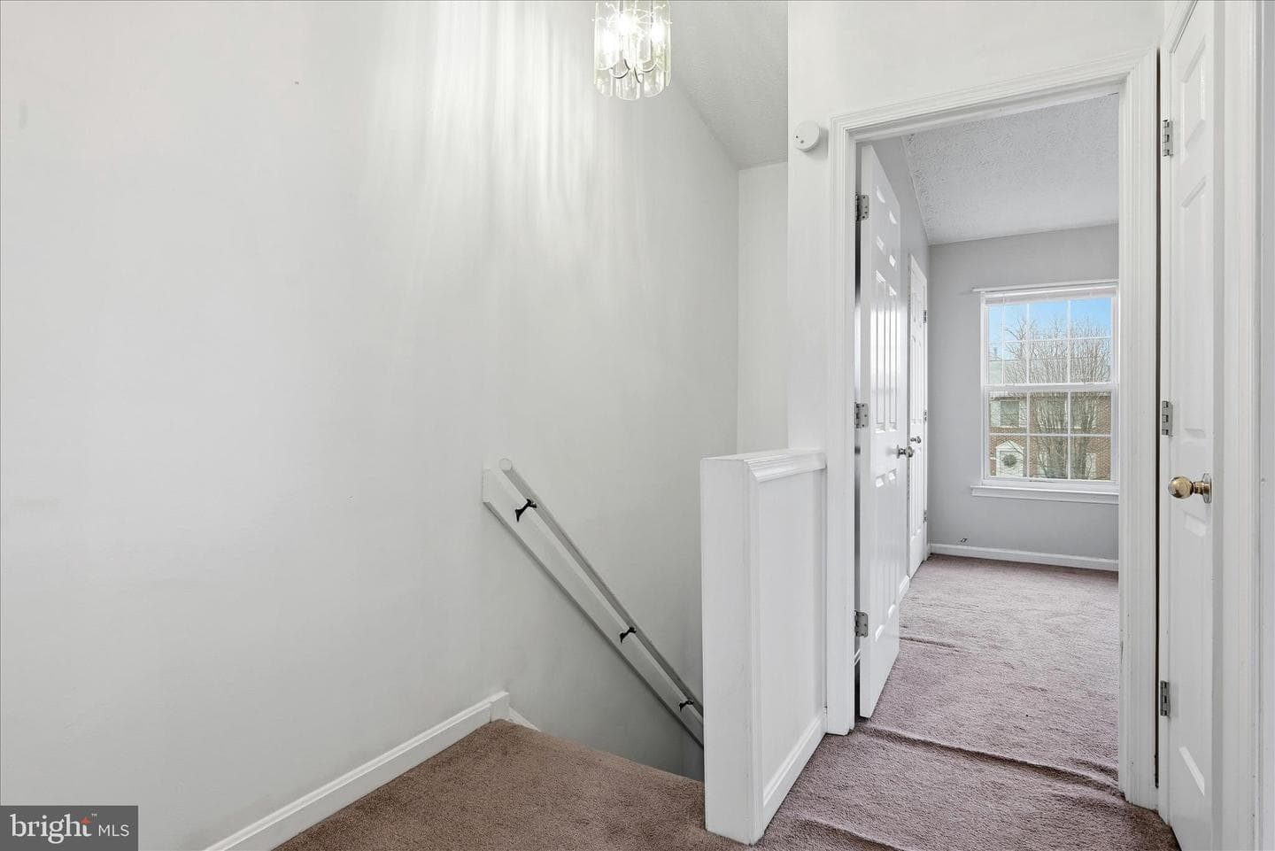 425 Surrey Club Lane photo 17