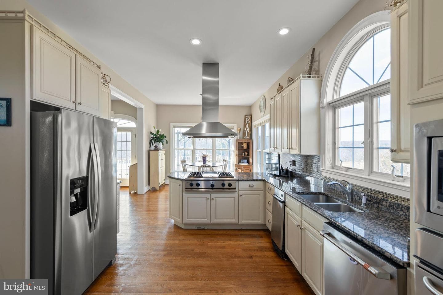 180 Isaac Drive photo 15
