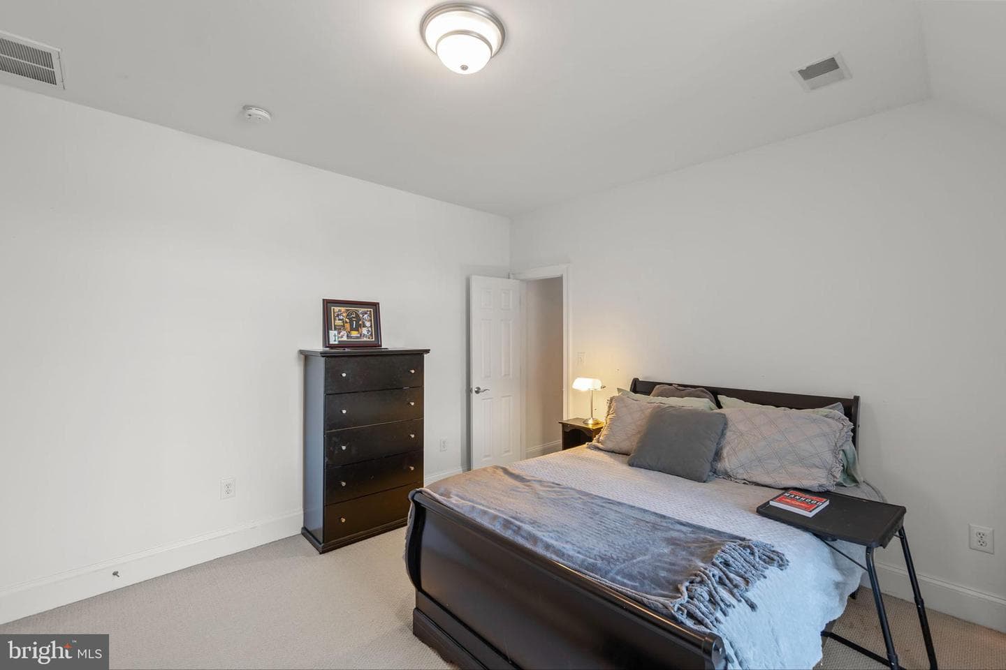 180 Isaac Drive photo 39