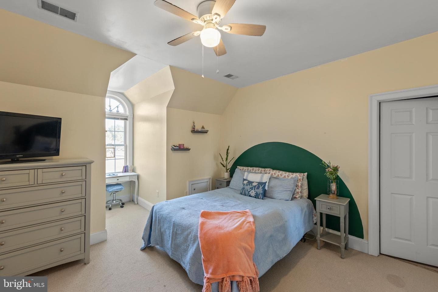 180 Isaac Drive photo 41