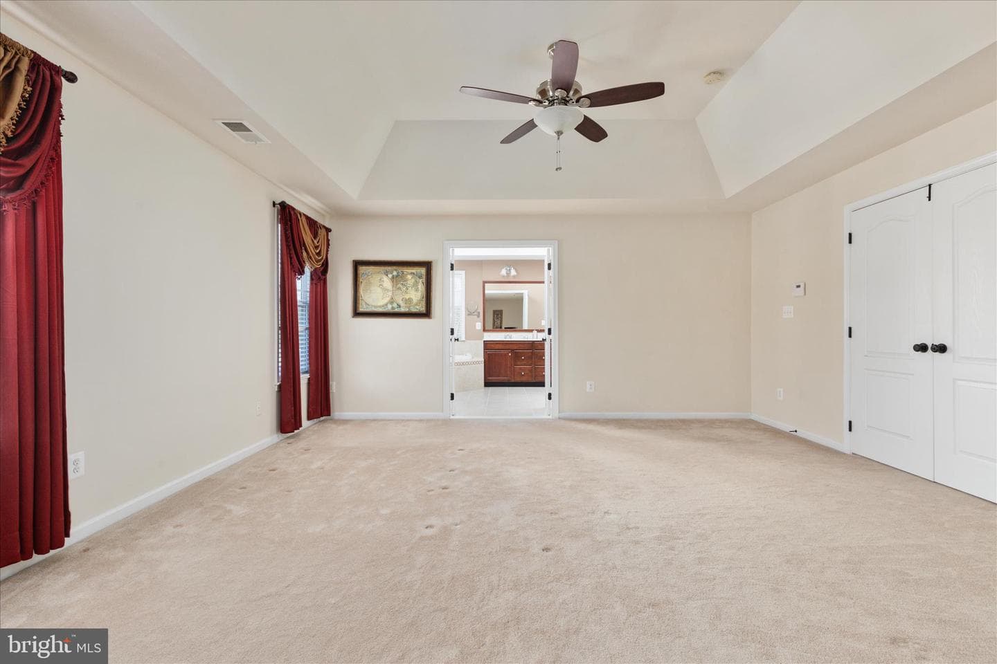 104 Heath Court photo 37