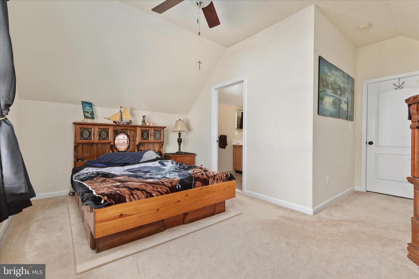 104 Heath Court photo 44
