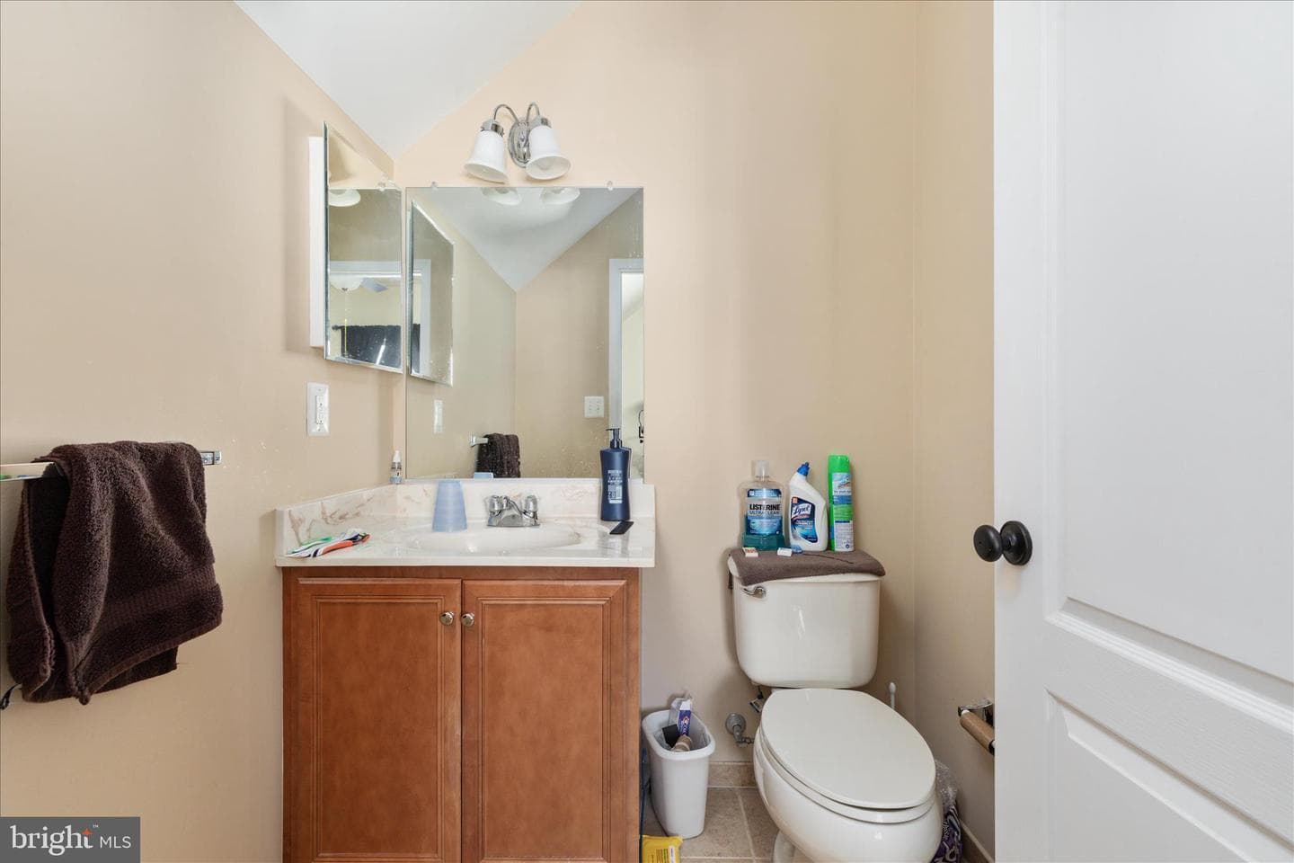 104 Heath Court photo 45