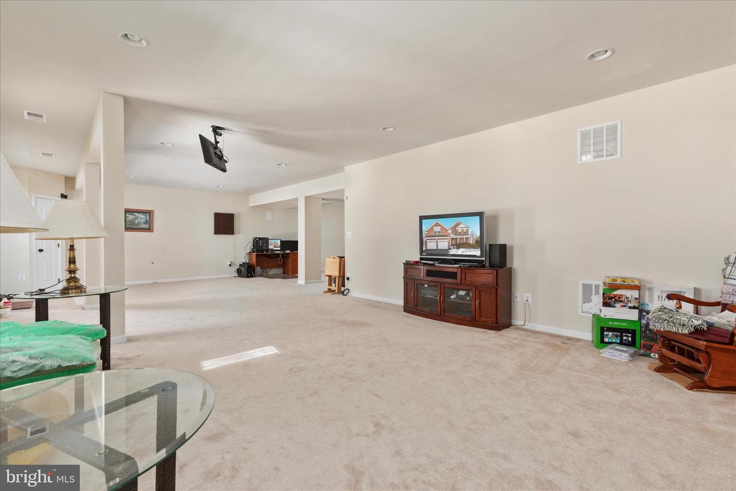 104 Heath Court photo 52