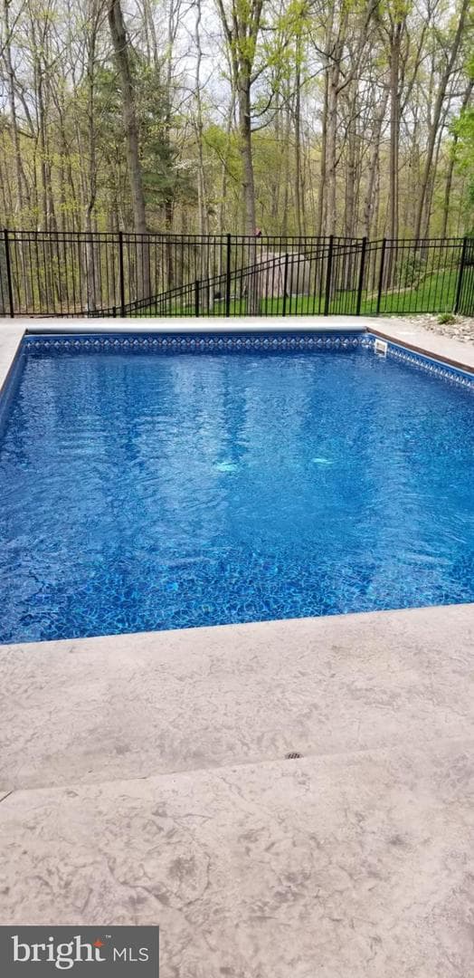 104 Heath Court photo 65