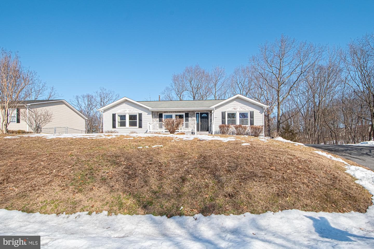 213 Woodrow Road photo 3