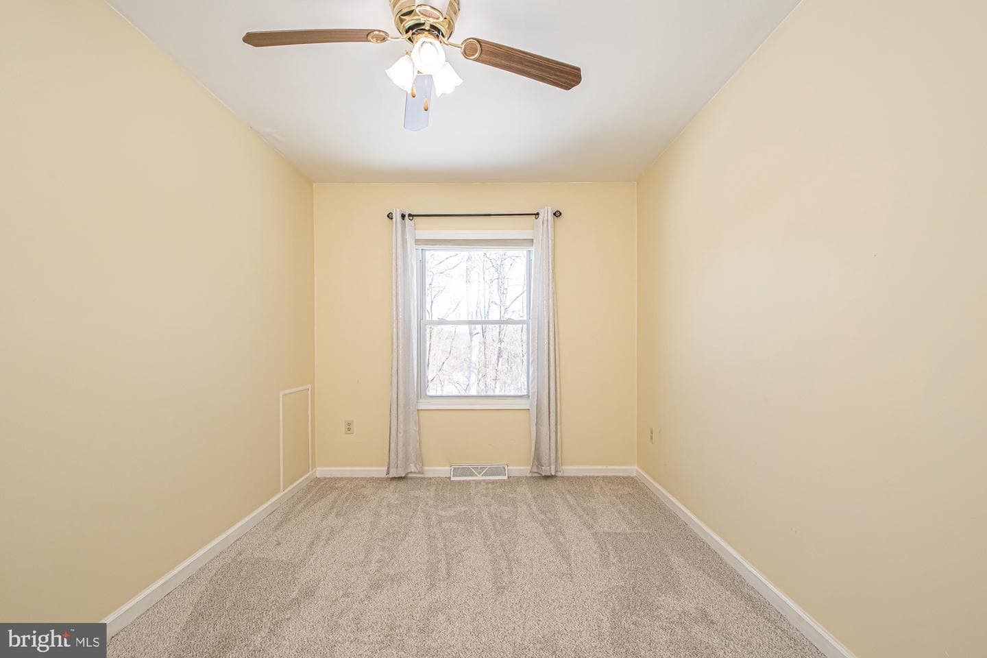 213 Woodrow Road photo 35