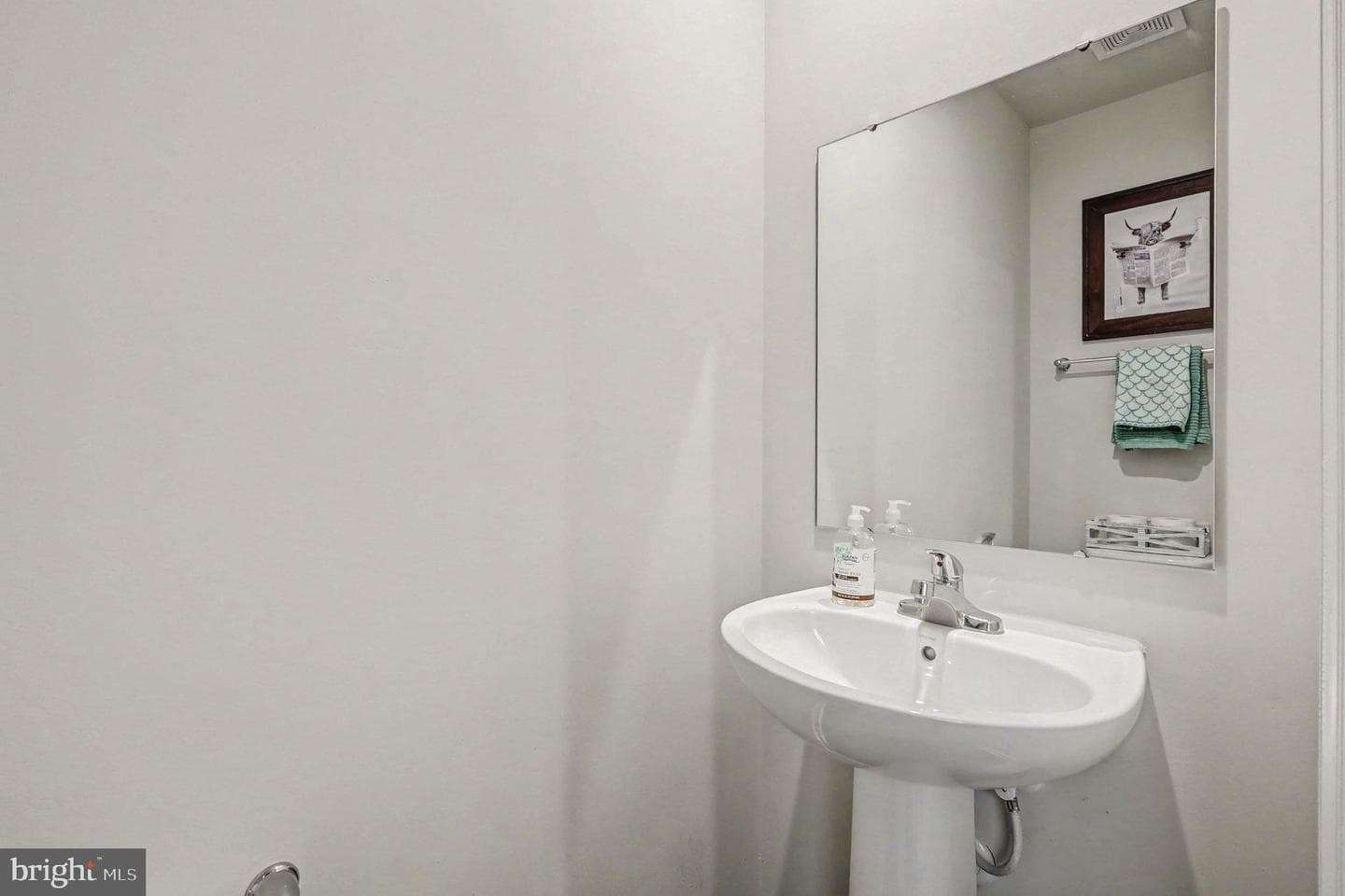 137 Kensington Circle photo 10