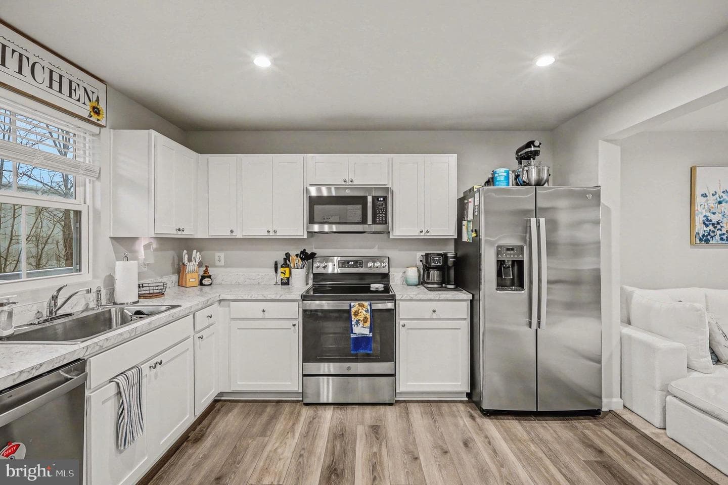 137 Kensington Circle photo 9