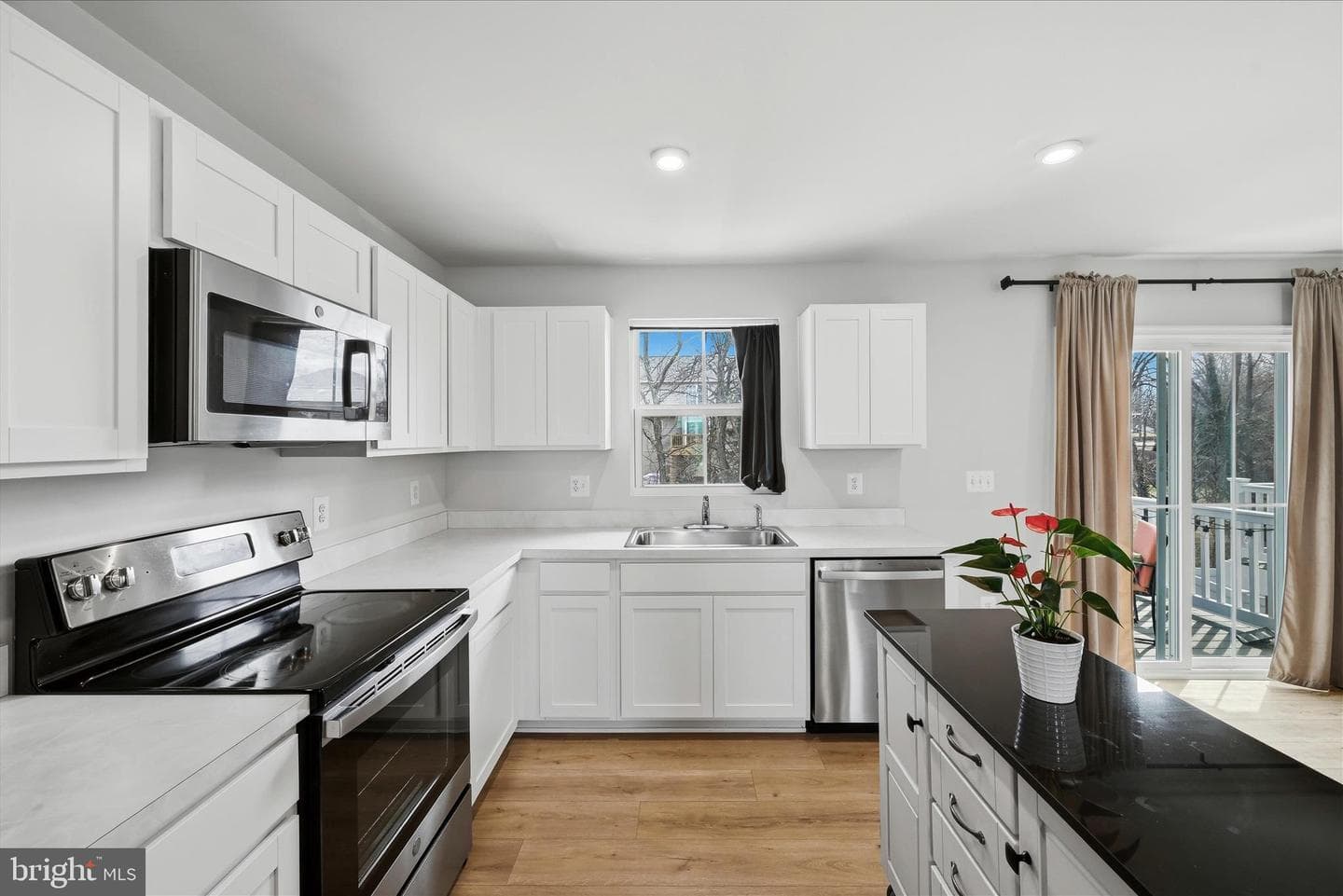 119 Kensington Circle photo 13