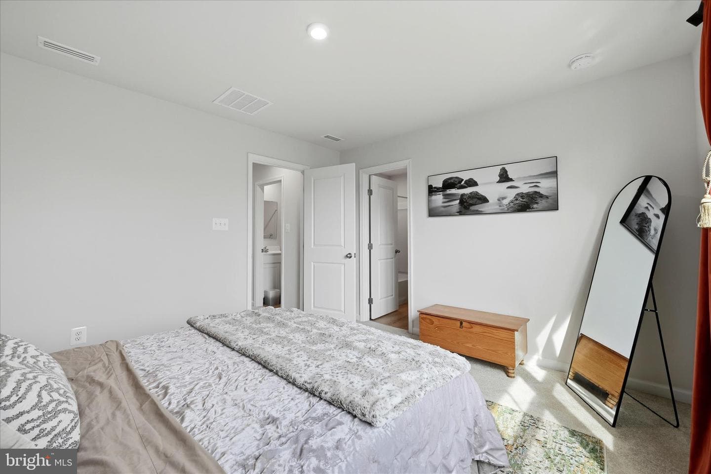 119 Kensington Circle photo 19