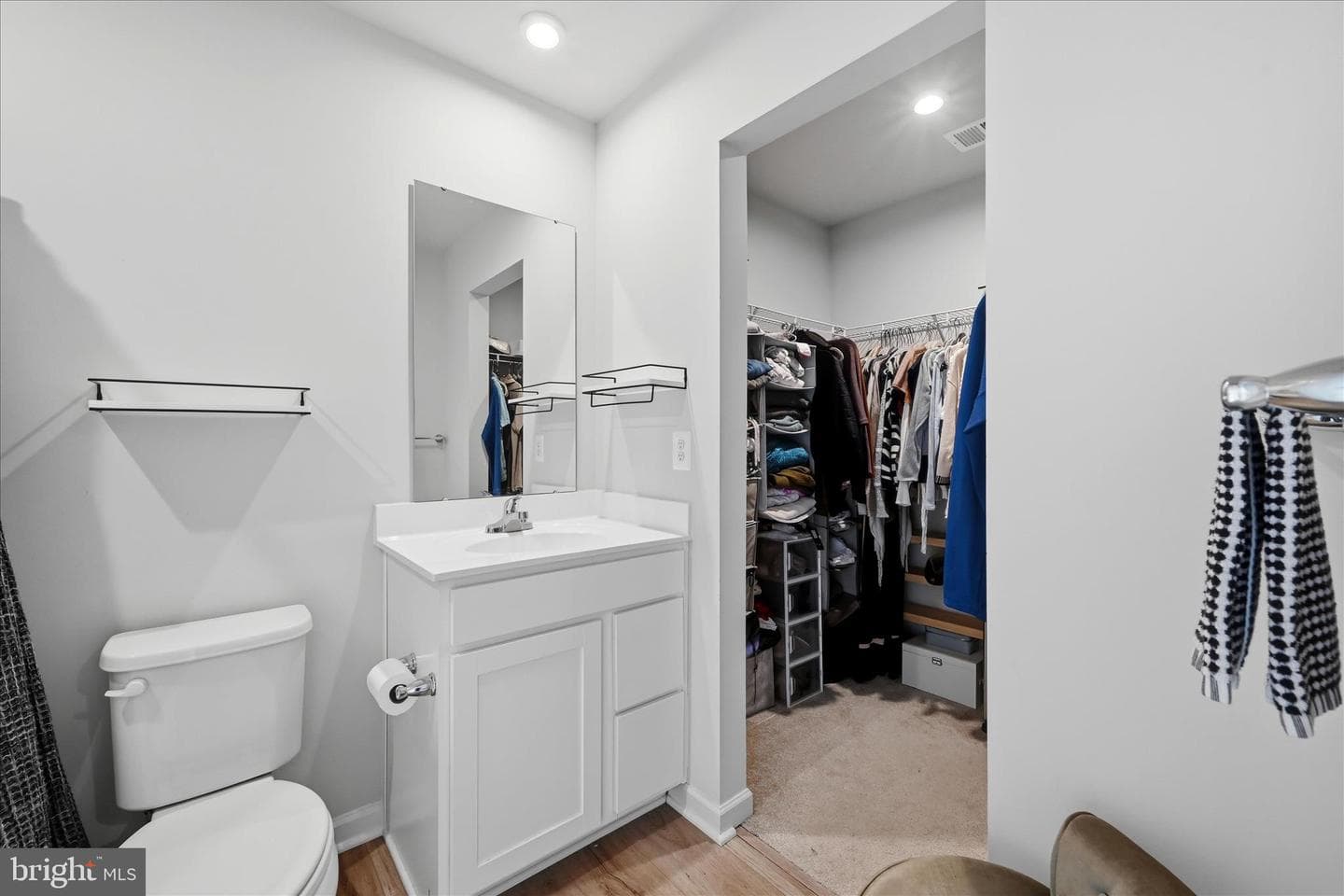 119 Kensington Circle photo 20