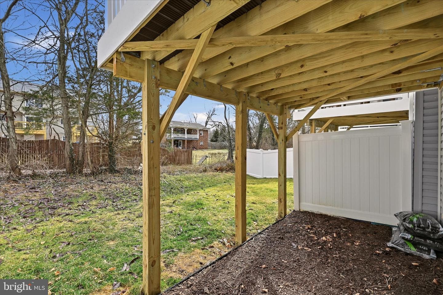 119 Kensington Circle photo 35