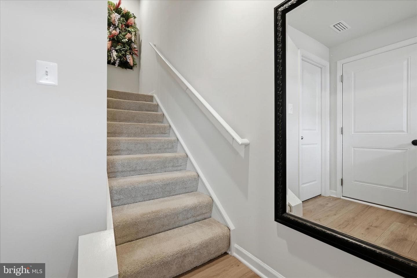 119 Kensington Circle photo 6