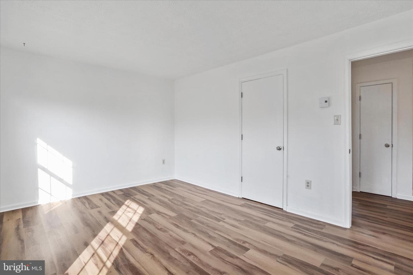 102 Waterford Lane photo 23