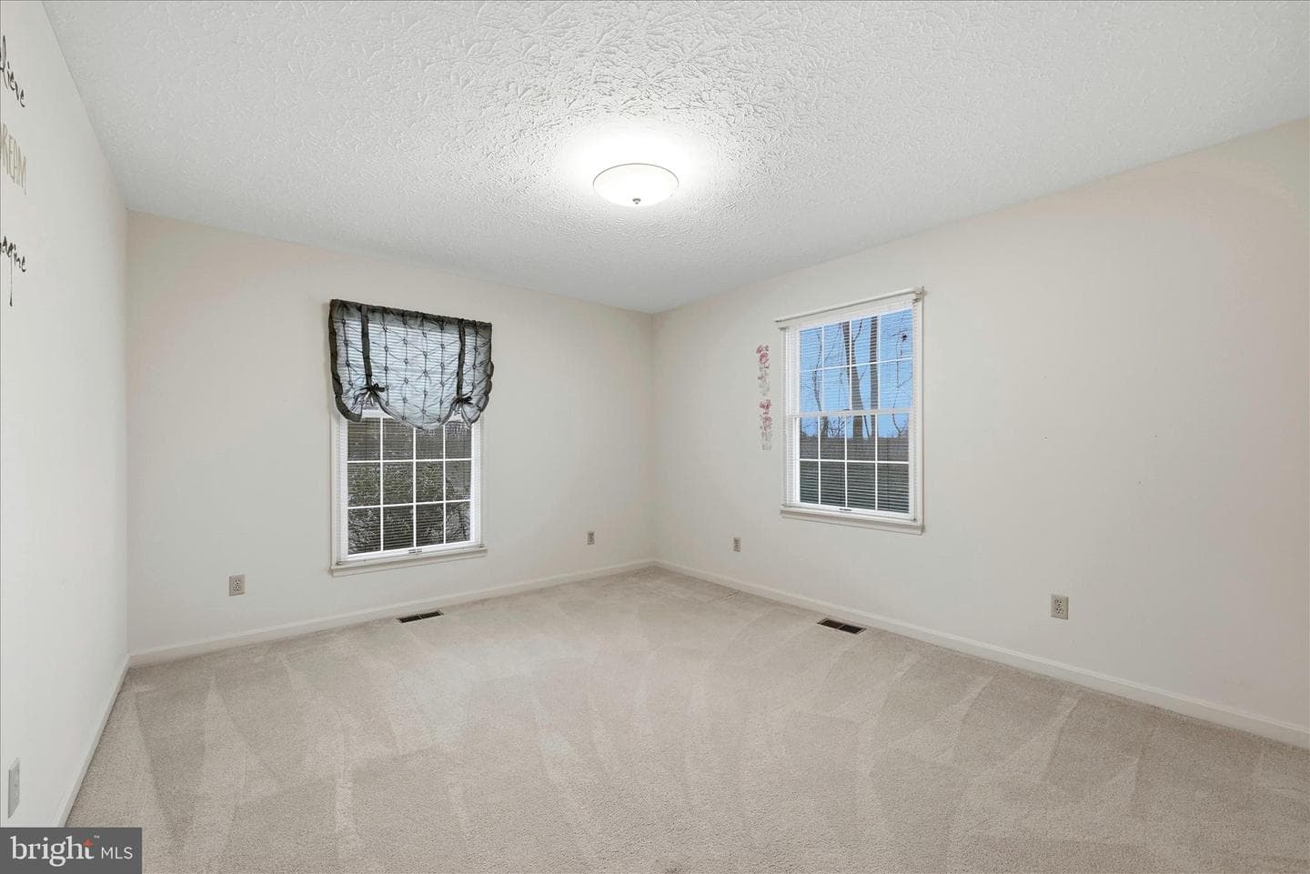 138 Gloucester Drive photo 26